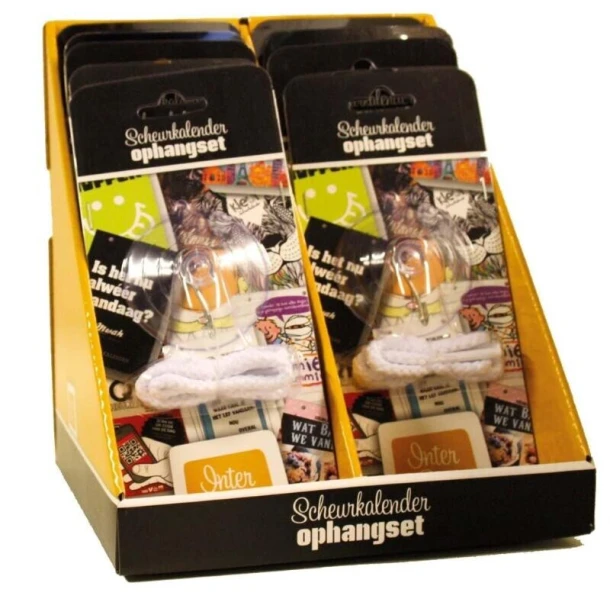 Scheurkalender ophangset
