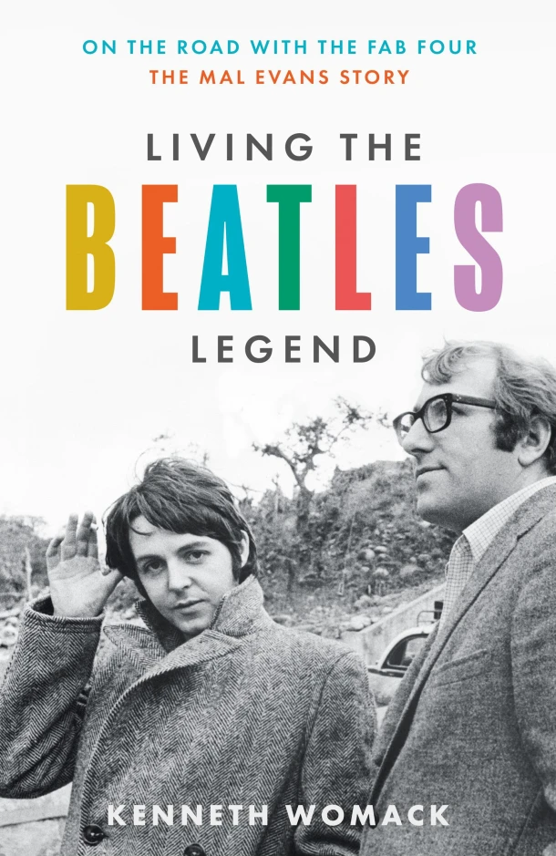 Living the Beatles Legend – boek cover