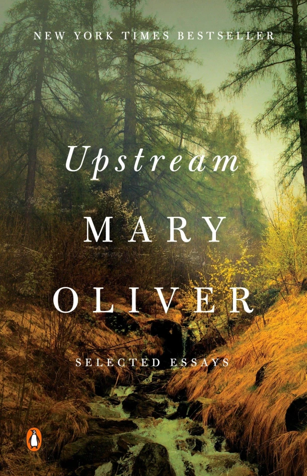 Upstream – Mary Oliver – boek cover