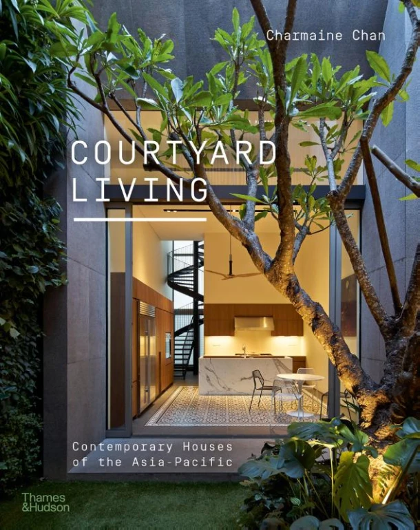 Courtyard Living – boek cover