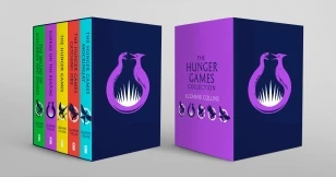 The Hunger Games Classic 5 Book Paperback Box Set – Suzanne Collins – boek cover