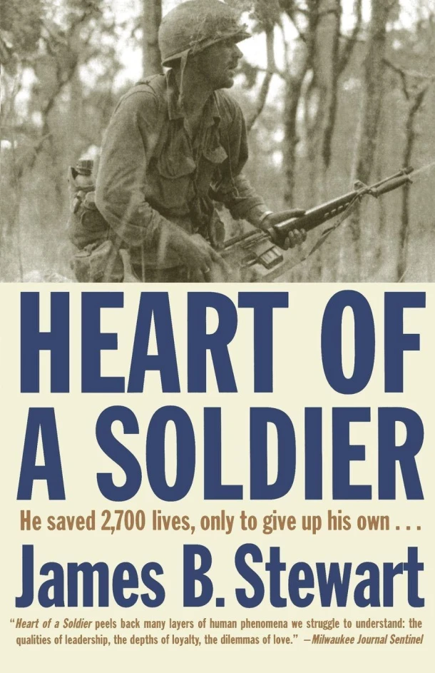 Heart of a Soldier – James B. Stewart – boek cover