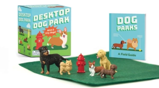 Desktop Dog Park [With Mini Book] – boek cover