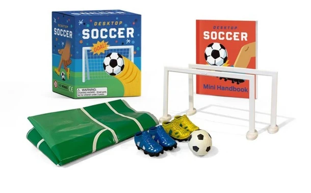 Desktop Soccer – Christina Rosso-Schneider – boek cover