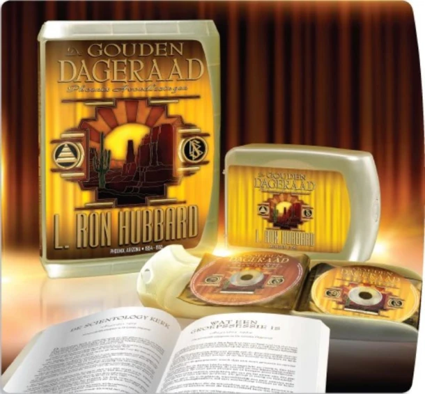 De Gouden Dageraad Lezingen – L. Ron Hubbard – boek cover