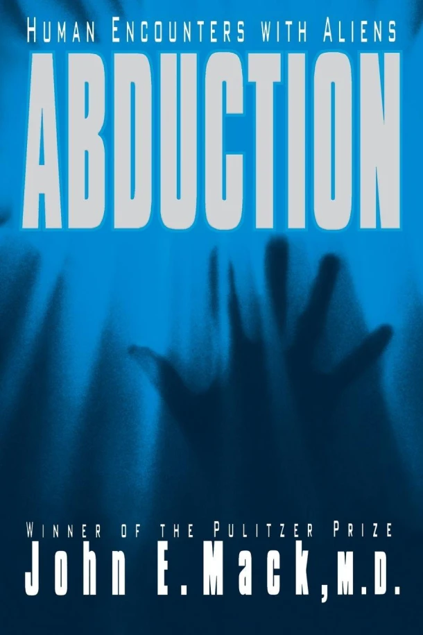 Abduction Human Encounters with Aliens – John E Mack – boek cover
