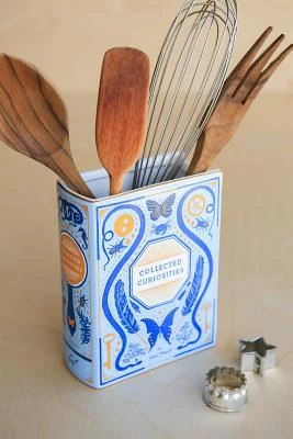 Bibliophile Ceramic Vase: Collected Curiosities Illustrated by Jane Mount: (Flower Vase, Desk Vase, Desk Décor) – Jane Mount – boek cover