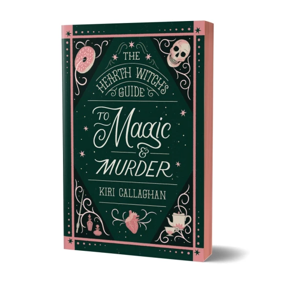 The Hearth Witch's Guide to Magic & Murder – Kiri Callaghan – boek cover