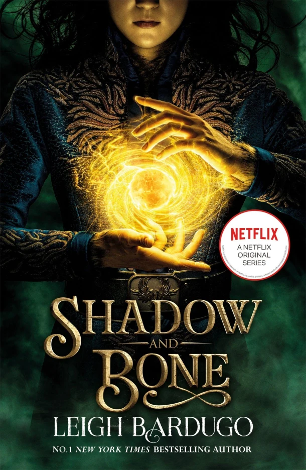Shadow and Bone: A Netflix Original Series – Leigh Bardugo – boek cover