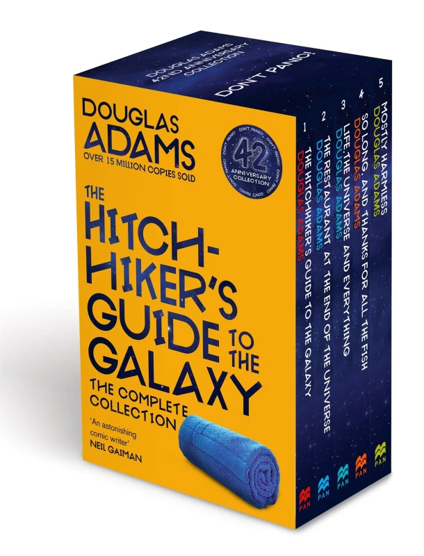 The Complete Hitchhiker's Guide to the Galaxy Boxset – Douglas Adams – boek cover