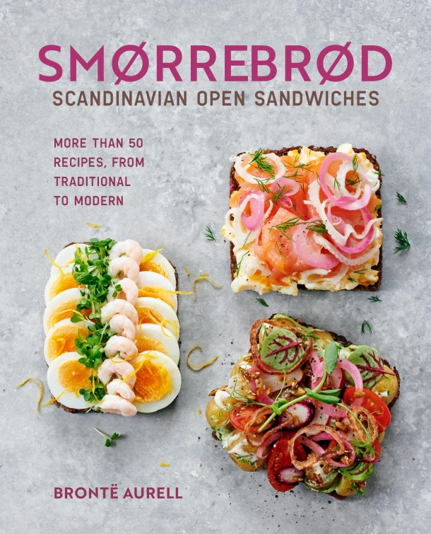 Smorrebrod: Scandinavian Open Sandwiches – boek cover