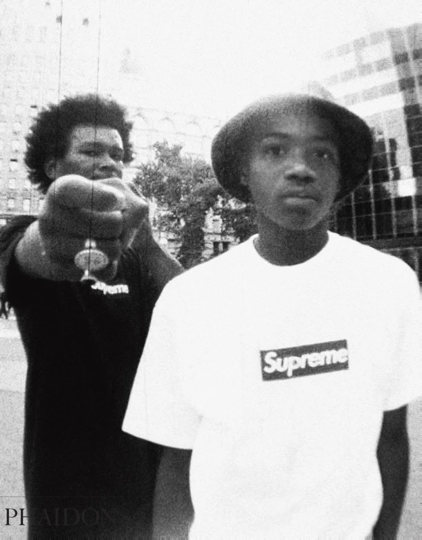 Supreme – Supreme – boek cover