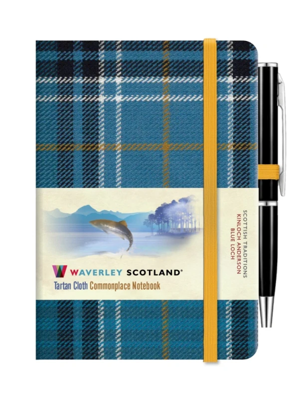 Waverley Blue Loch Tartan cloth mini notebook with pen – Waverley Scotland – boek cover