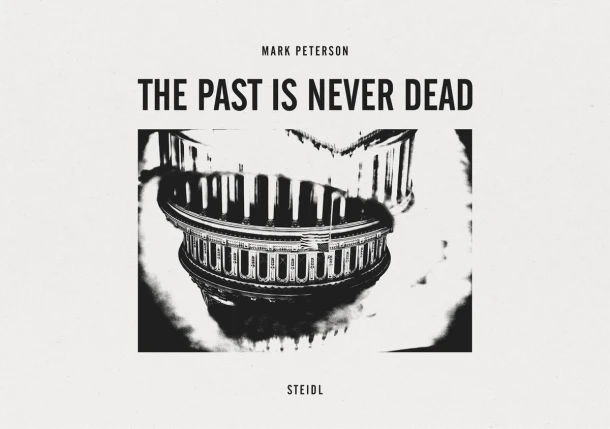 Mark Peterson: The Past is Never Dead – boek cover