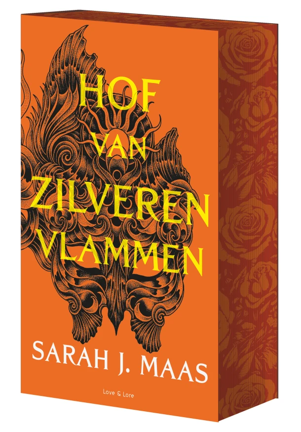 Hof van zilveren vlammen – Sarah J. Maas – boek cover