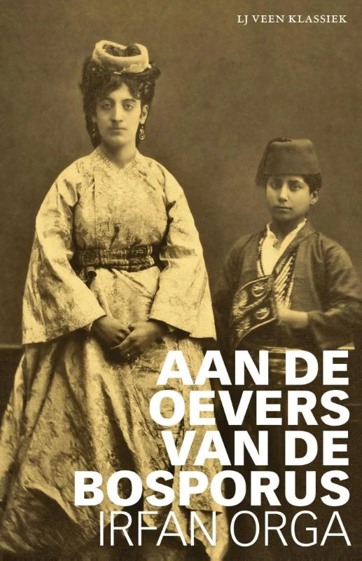 Aan de oevers van de Bosporus – Irfan Orga – boek cover
