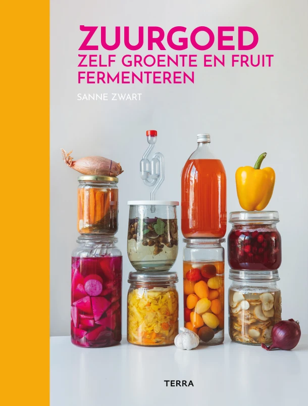 Zuurgoed – Sanne Zwart – boek cover