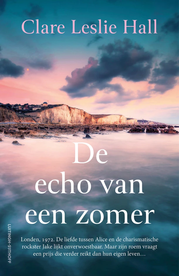 De echo van een zomer – Clare Leslie Hall – boek cover