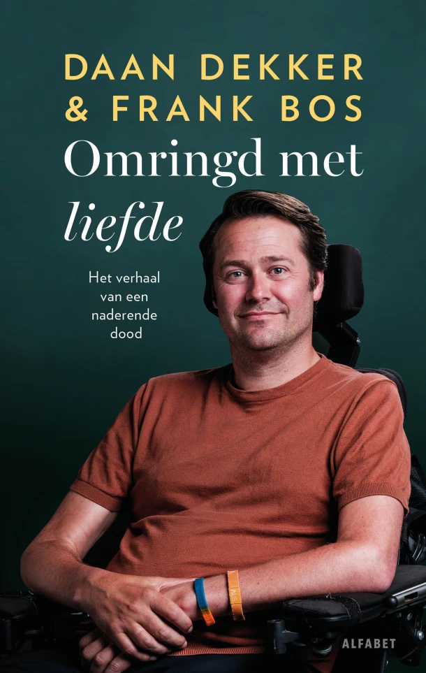 Omringd met liefde – Frank Bos – boek cover
