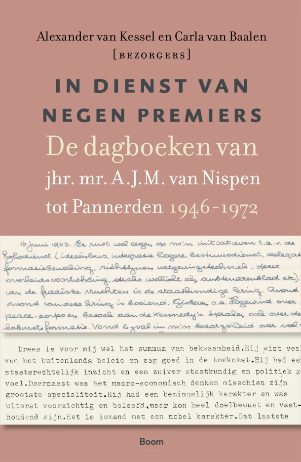 In dienst van negen premiers – Alexander van Kessel – boek cover