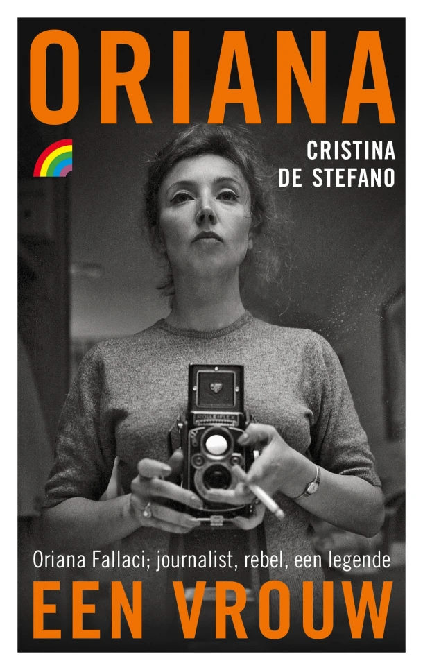 Oriana, een vrouw – Cristina de Stefano – boek cover