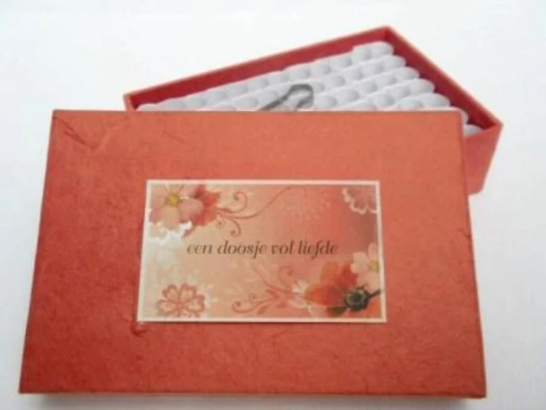 Een doosje vol liefde (kleur) – boek cover