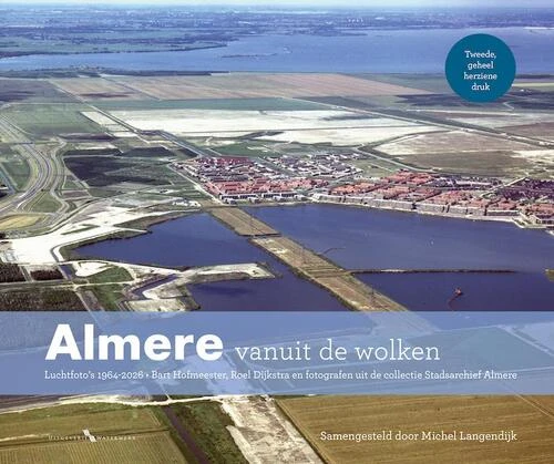 Almere vanuit de wolken – Michel Langendijk – boek cover