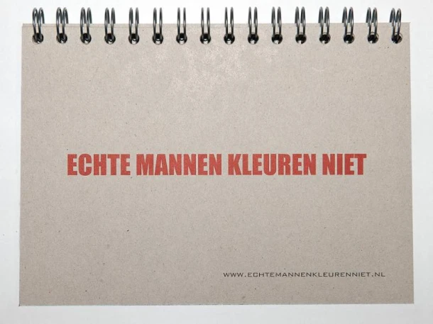 Echte mannen kleuren niet – Jan Maarten Groen – boek cover