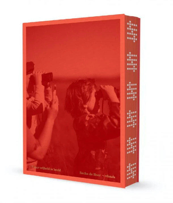 75 jaar vrijheid in beeld – Sascha de Boer – boek cover
