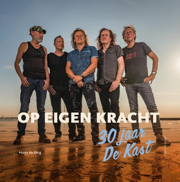 Op eigen kracht – Harry de Jong – boek cover