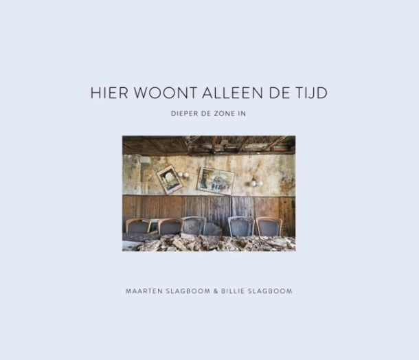 Hier woont alleen de tijd – Maarten Slagboom – boek cover