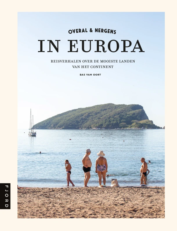 Overal & nergens in Europa – Bas van Oort – boek cover
