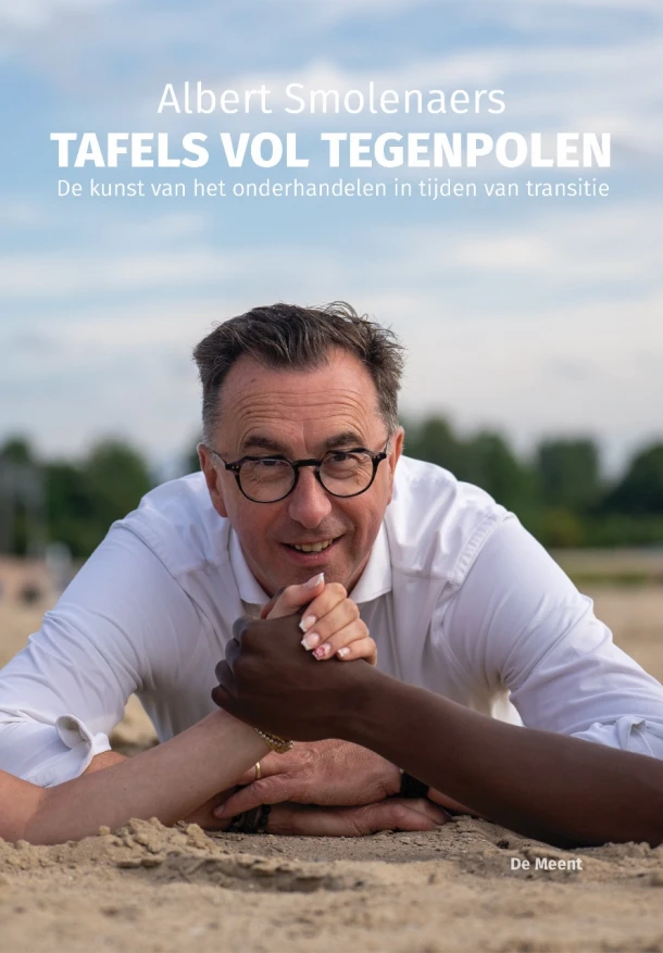 Tafels vol tegenpolen – Albert Smolenaers – boek cover