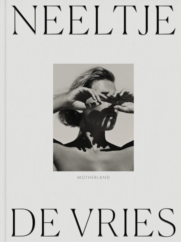 Motherland – Neeltje de Vries – boek cover