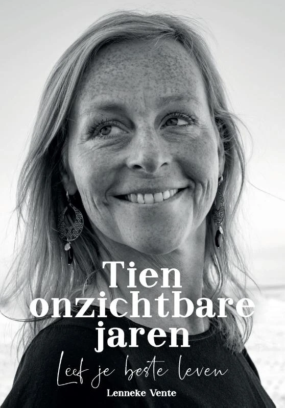 Tien onzichtbare jaren – Lenneke Vente – boek cover