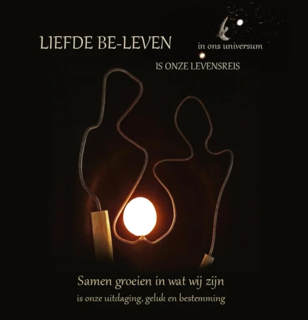 LIEFDE BE-LEVEN in ons universum IS ONZE LEVENSREIS – Willy Koenen – boek cover