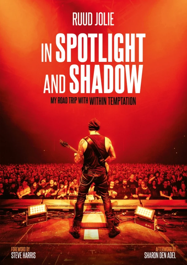 In Spotlight and Shadow – Hans Verschoof – boek cover