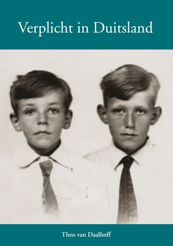 Verplicht in Duitsland – Theo van Daalhoff – boek cover