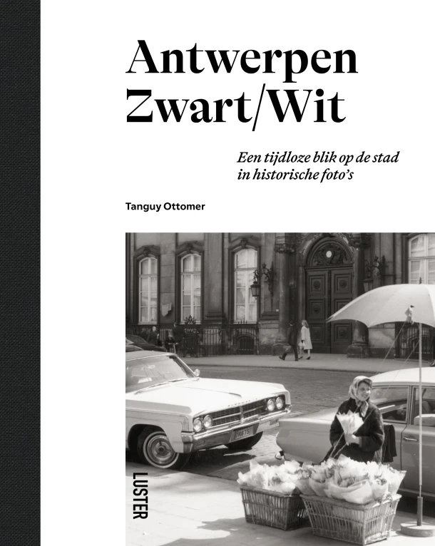 Antwerpen zwart/wit – Tanguy Ottomer – boek cover
