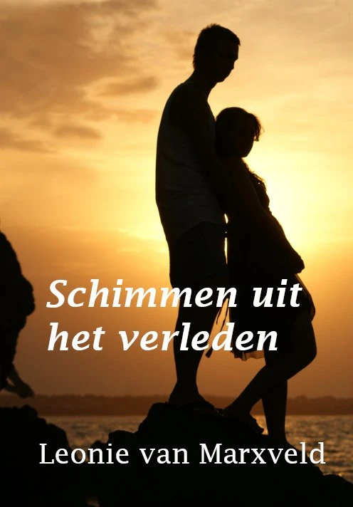 Schimmen uit het verleden – Leonie van Marxveld – boek cover