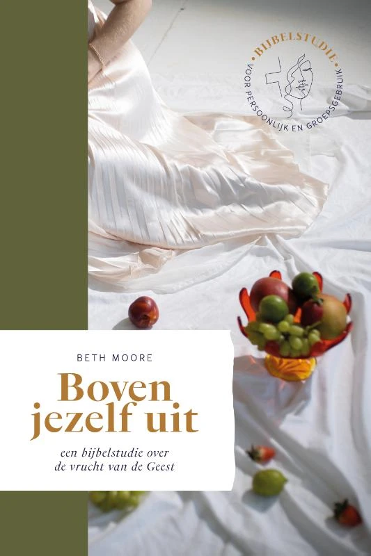 BOVEN JEZELF UIT – Beth Moore – boek cover