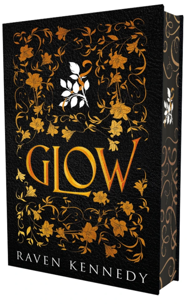 Glow – Raven Kennedy – boek cover