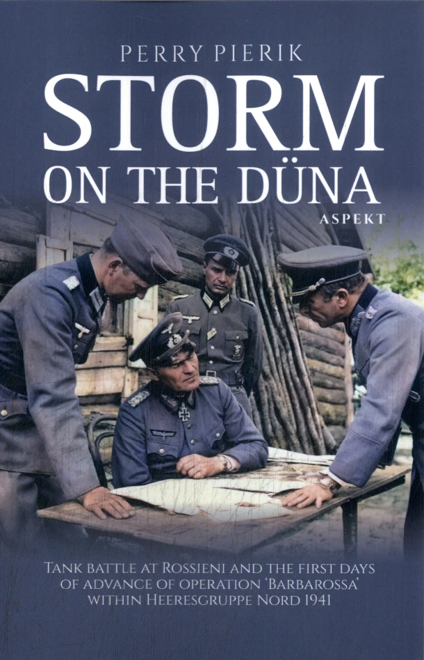 Storm on the Düna – Perry Pierik – boek cover