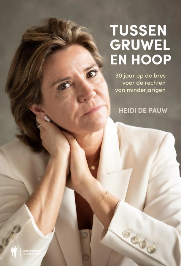 Tussen gruwel en hoop – Heidi De Pauw – boek cover