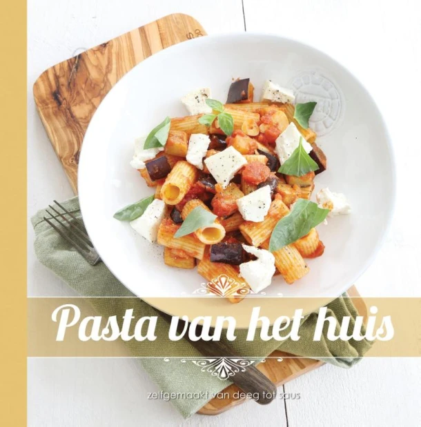 Pasta¿s & sauzen – Djoni Laarkamp-Makkink – boek cover