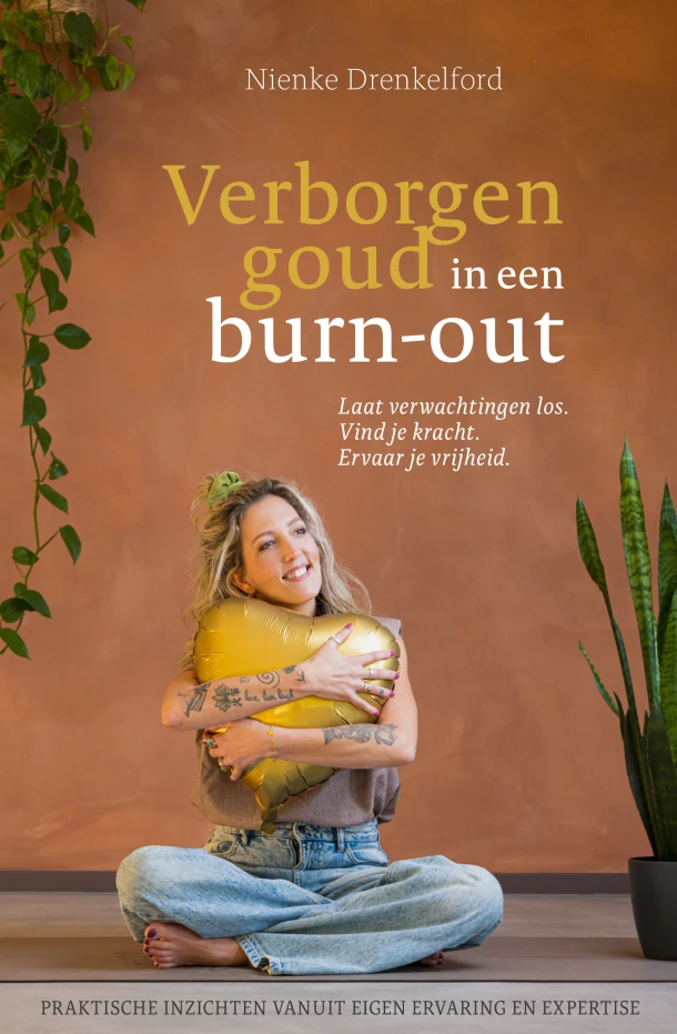 Verborgen goud in een burn-out – Nienke Drenkelford – boek cover