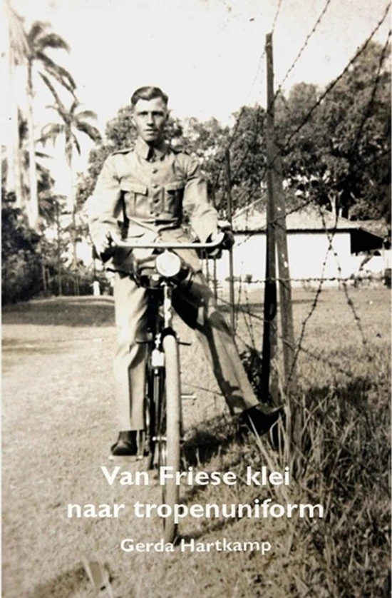 Van Friese klei naar tropenuniform – Gerda Hartkamp – boek cover