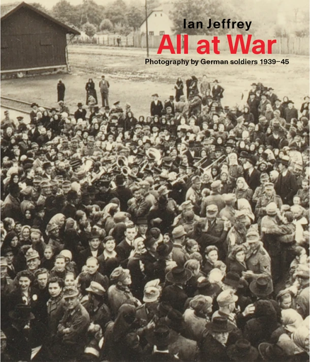 All At War – Ian Jeffrey – boek cover