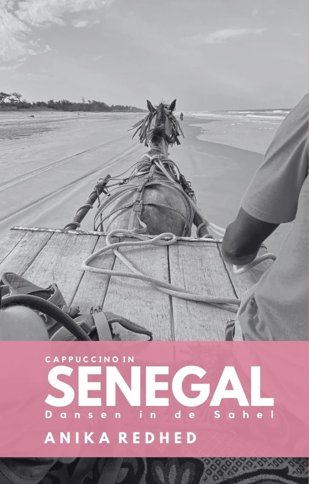 Cappuccino in Senegal – Anika Redhed – boek cover