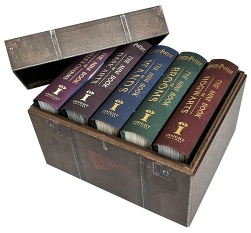 Harry Potter: Mini Book Trunk – Insight Editions – boek cover